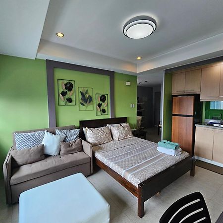 Spacious Studios Mandaluyong Exterior foto