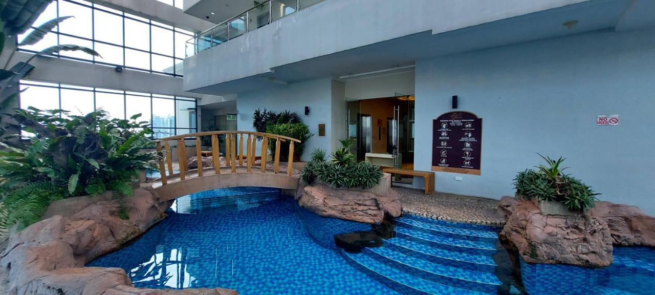 Spacious Studios Mandaluyong Exterior foto