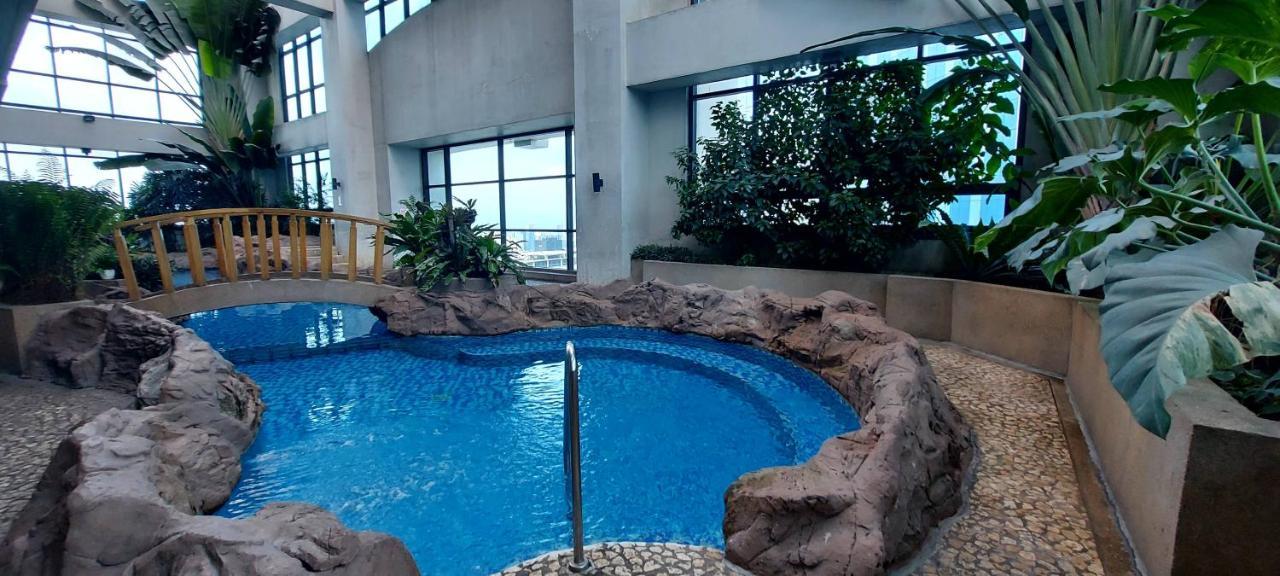 Spacious Studios Mandaluyong Exterior foto