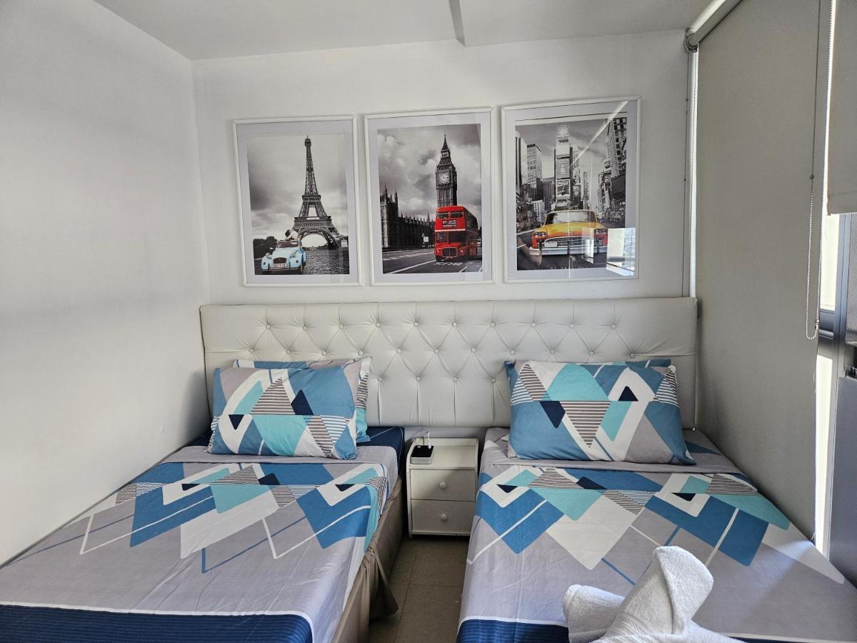 Spacious Studios Mandaluyong Exterior foto